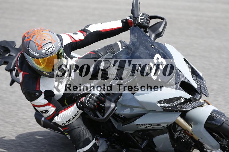 /Archiv-2024/29 12.06.2024 MOTO.CH Track Day ADR/Gruppe gelb/23